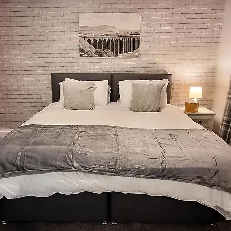 酒店 The Royal Oak, *